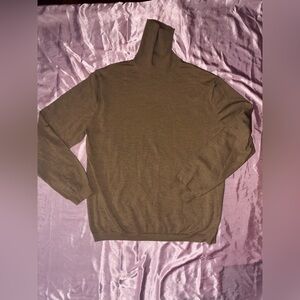 Banana Republic Men's Tan Turtleneck Sweater